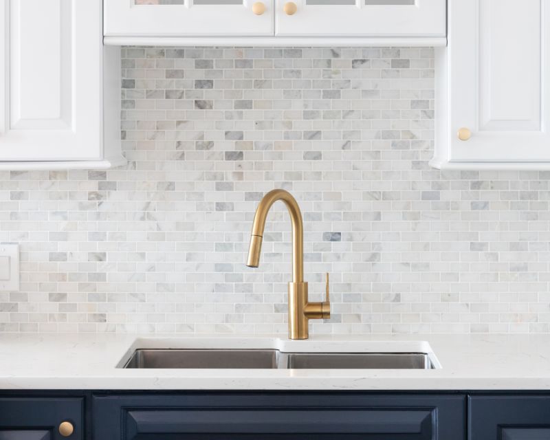Elegant Backsplash Designs